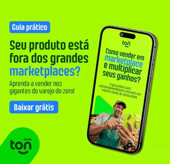 empreendedora usando o whatsapp business